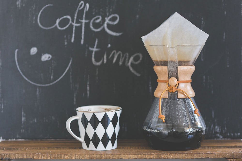 cup-of-coffee-and-Chemex cup-of-coffee-and-Chemex